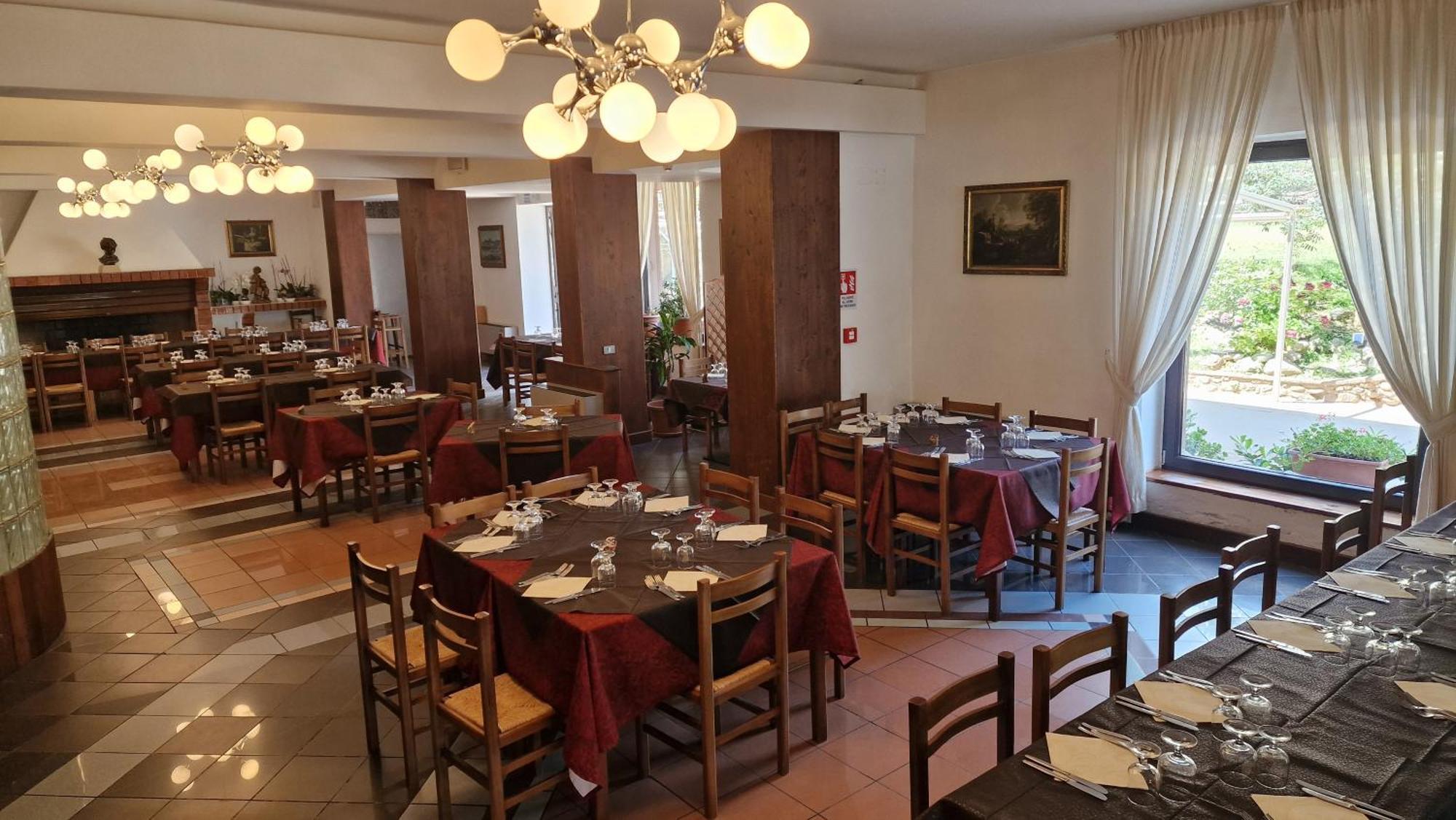 Hotel Del Lago Ampollino Caprara  ภายนอก รูปภาพ